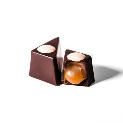 Caramel-bergamot-chocolate-open-chocomiro