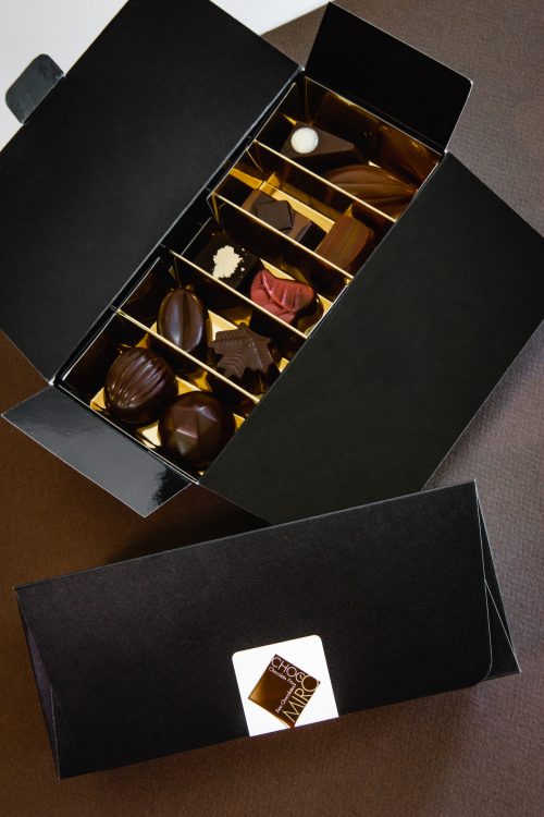 chocolate-box-closed-and-open-medium2-chocomiro-tall